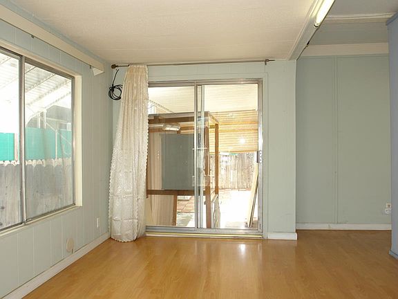 5th image of 165 Blossom Hill Rd Spc 175