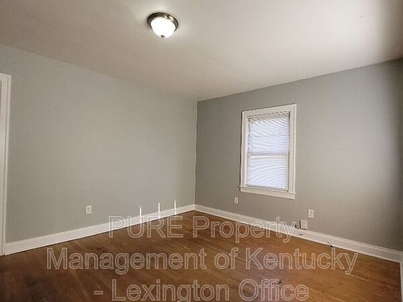 5th image of 1005 Meadow Ln