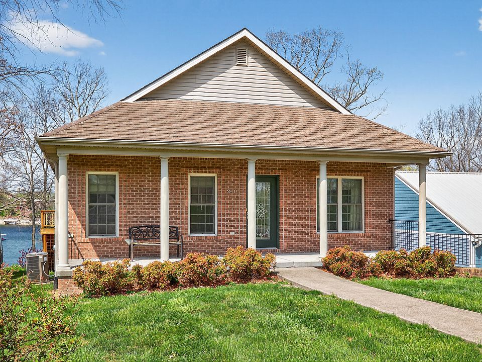1st image of 240 Persimmon Way