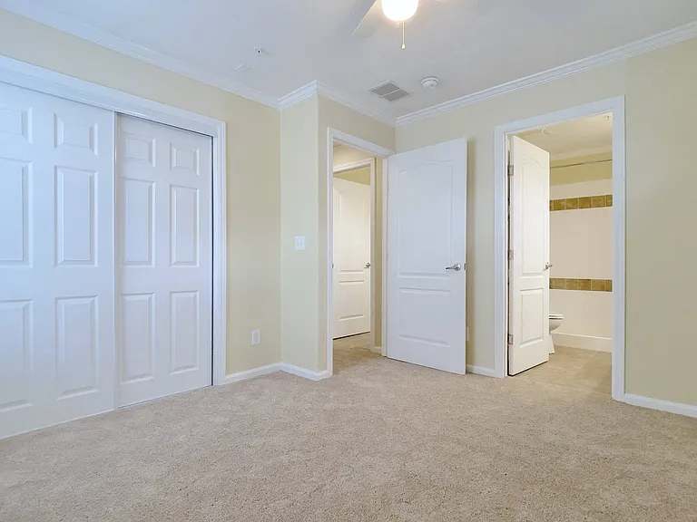 Keys Lake Villas — Photo 11