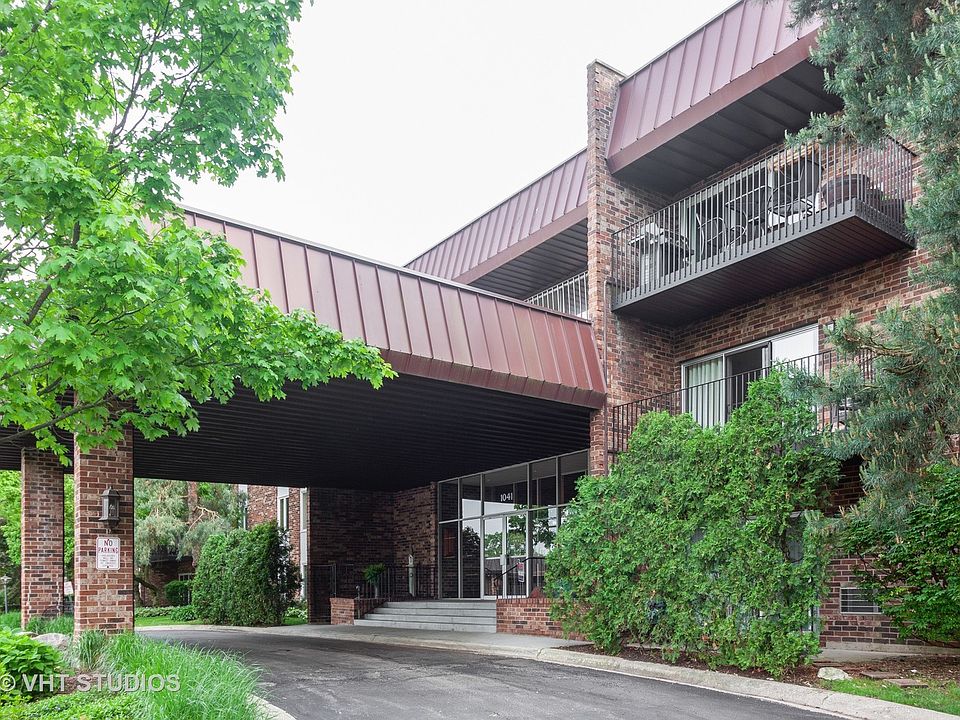 1st image of 1041 W Ogden Ave APT 220