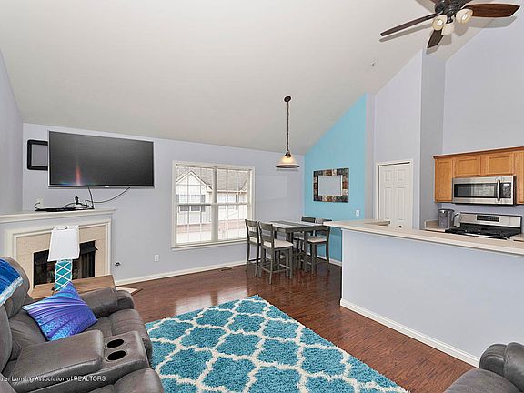 5th image of 625 Worthington Dr #21
