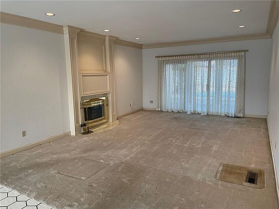 2nd image of 2649 SW 106th St