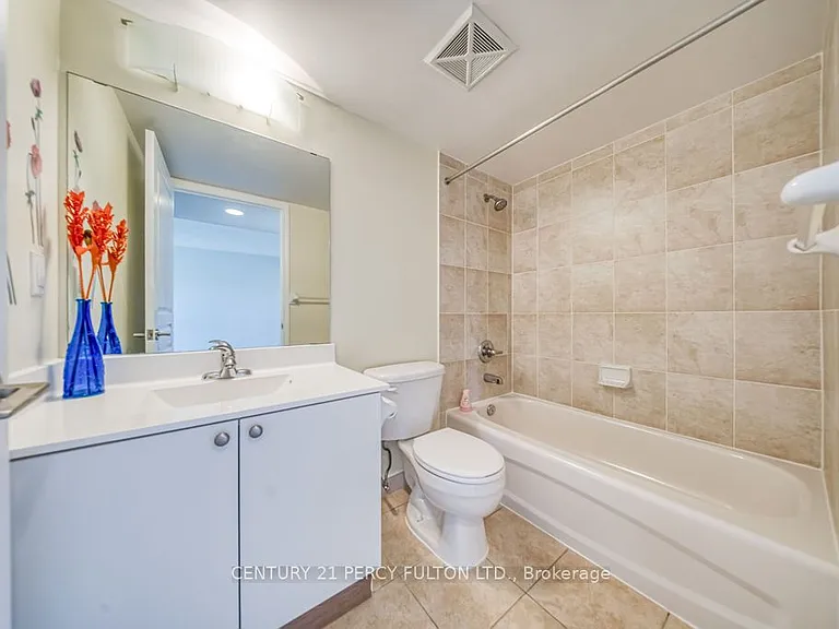 55 S Town Centre Blvd #601 — Photo 29