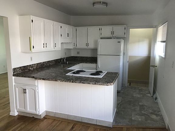 2nd image of 2019 Avenue C