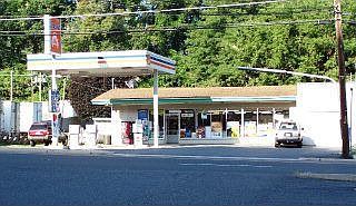 1st image of 604 S Jefferson Ave