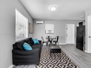 105 SW 5th Ct UNIT 3, Dania, FL 33004