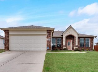 9120 Wellington Dr, Little Elm, TX 75068