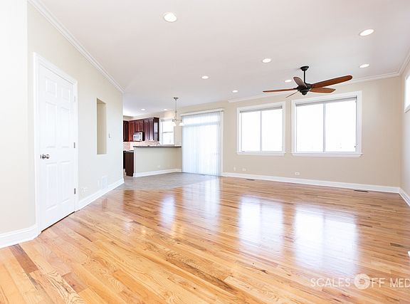 4th image of 202 S Cornerstone Dr