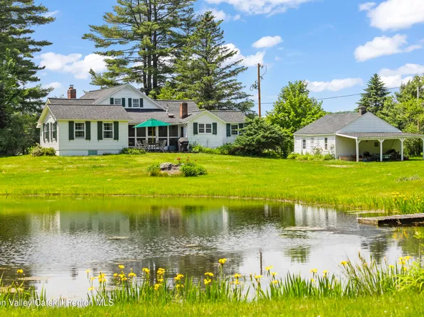 4538 County Road 9, New Lebanon, NY 12125