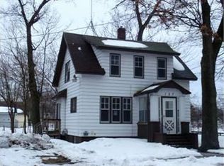127 W Holbrook Ave, Muskegon, MI 49441