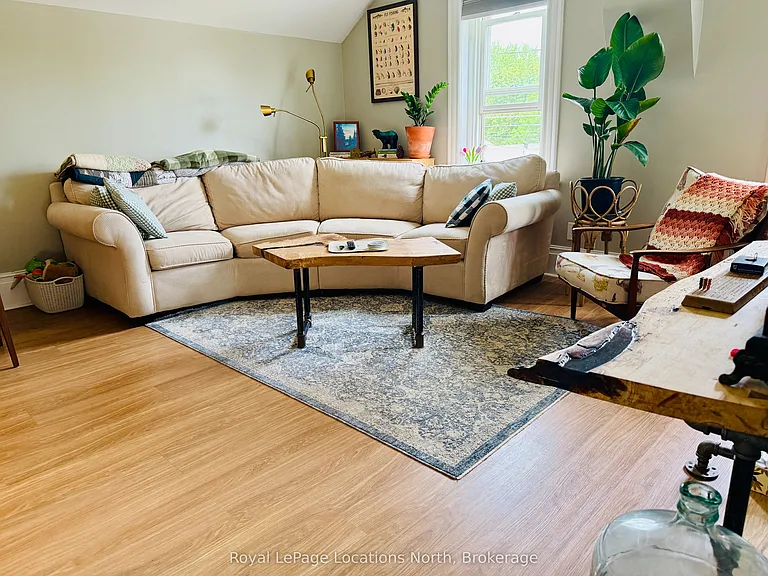 154 Hickory St #B — Photo 5