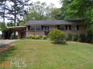 8279 Tudor Dr, Jonesboro, GA 30238