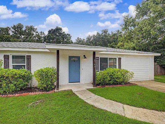 2nd image of 4743 Pecanwood Pl