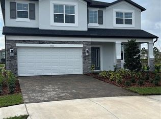 5513 Maydale Ave, Wesley Chapel, FL 33545