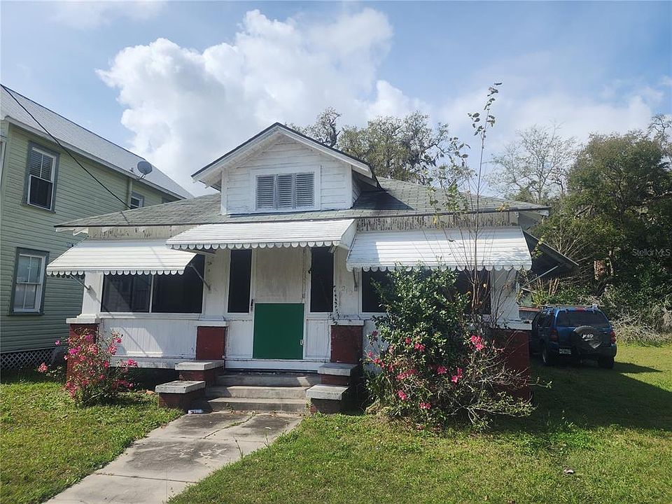 1st image of 212 S MYRTLE AVENUE