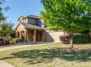 8421 Ram Ridge Rd, Fort Worth, TX 76137
