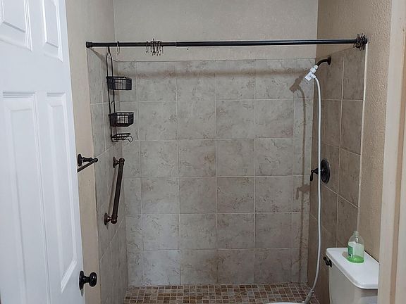 3rd image of 3055 La Violeta St