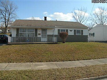 1st image of 33 Whitman Ln