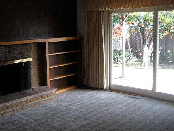3rd image of 5368 Ardmore Way