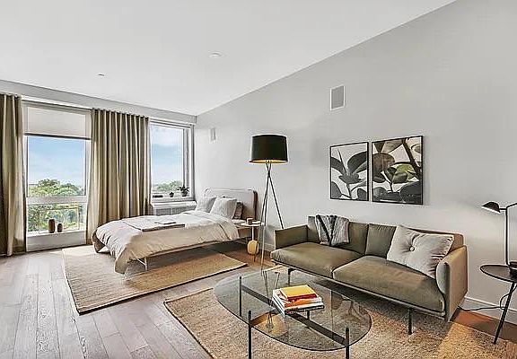 5th image of 15211 89th Ave #304D