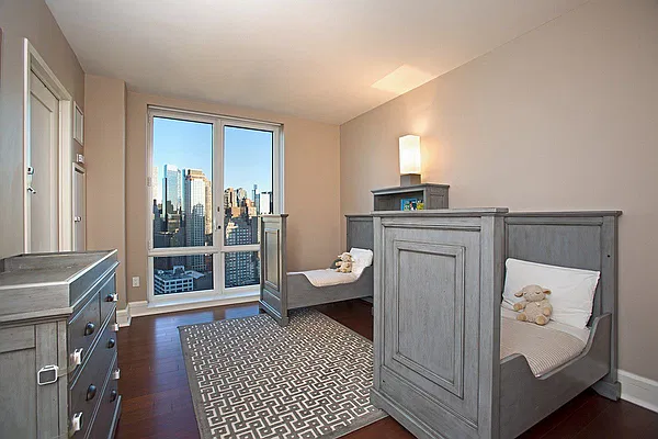 Sold by BLU Real Estate | media 8