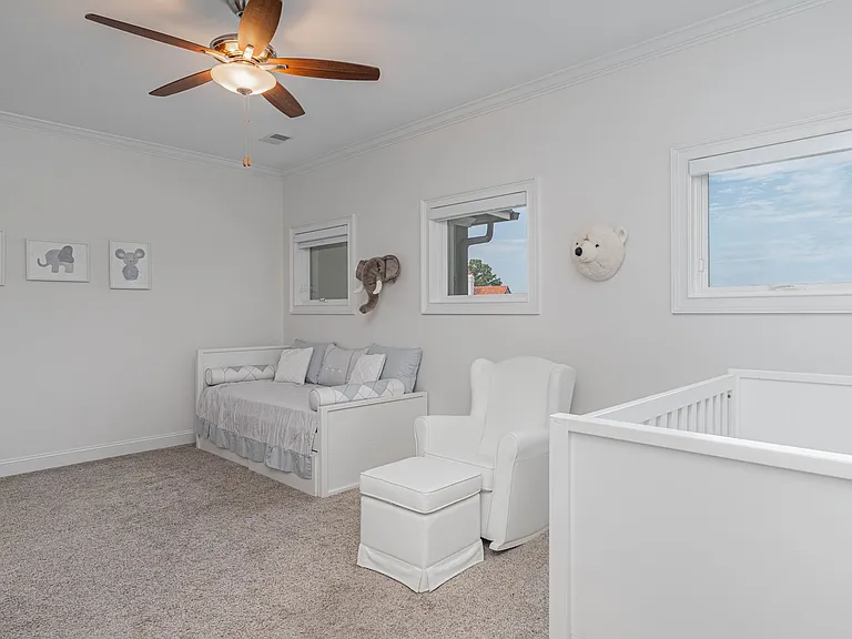132 Laguna Vista Dr — Photo 33