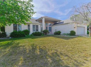 14486 Worthington Dr, Granger, IN 46530