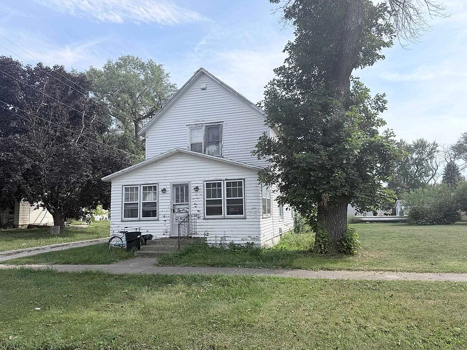 1st image of 1506 Center St