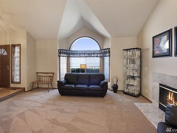 3rd image of 6526 145th St SE