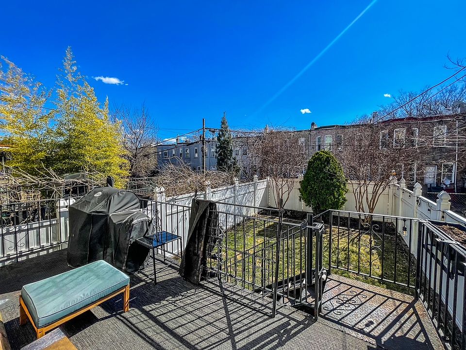 1st image of 178 Sterling St #1