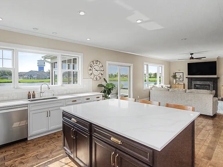 2708 Harrison Rd — Photo 35
