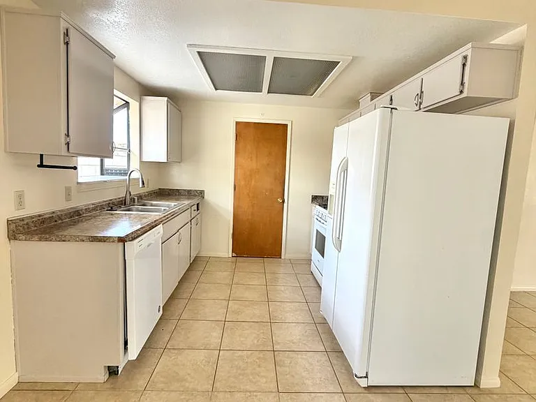 71768 Buena Vista Dr — Photo 9
