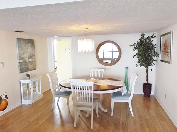 4th image of 200 Woodette Dr APT 301