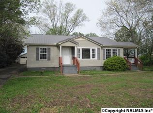 1005 Whitesville Rd, Albertville, AL 35950