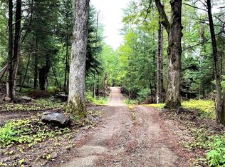 86 Byrnes Rd, North Creek, NY 12853