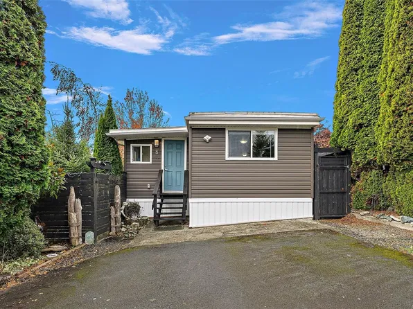7021 Grant Rd W #8, Sooke, BC V9Z 0N7