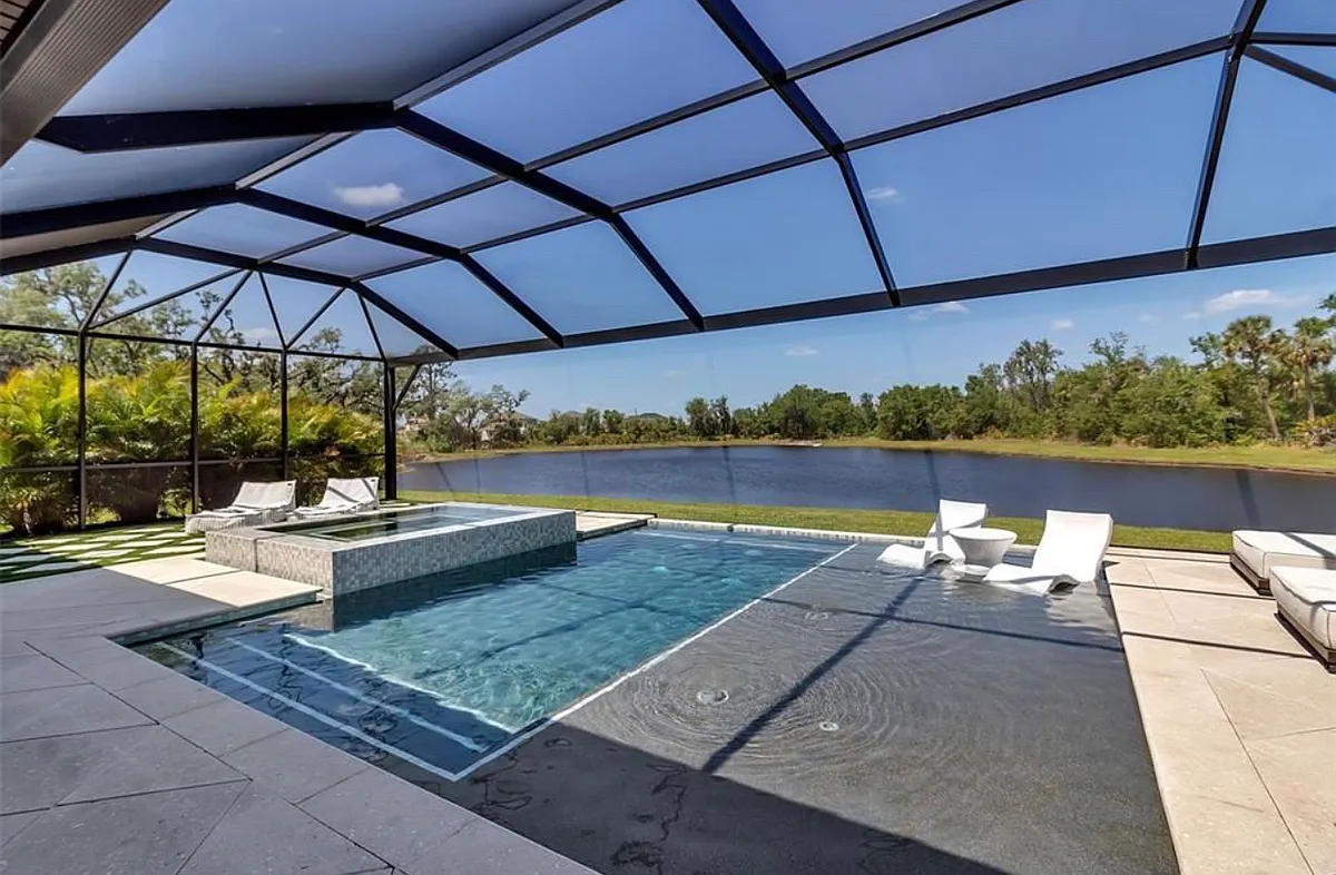 Building Photo - 9133 Warm Springs Cir