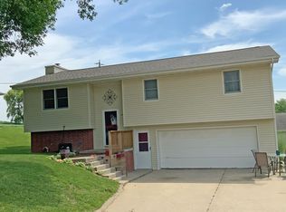 301 Carter St, Irwin, IA 51446