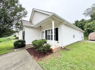 1615 Kay St, Greensboro, NC 27405