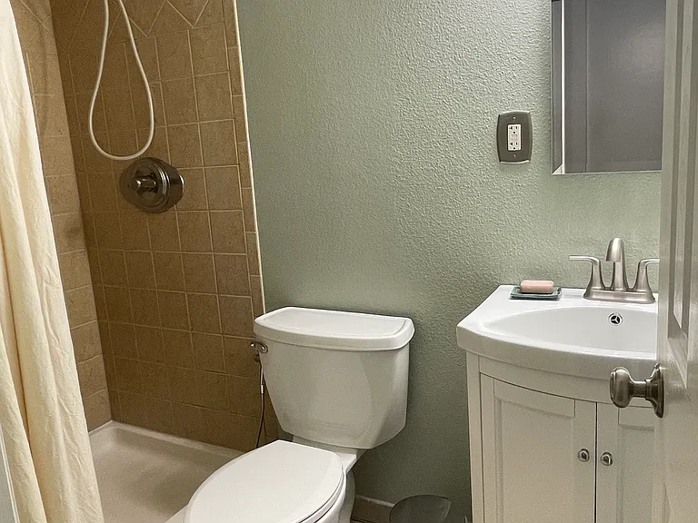 312 Wright St #109 — Photo 15