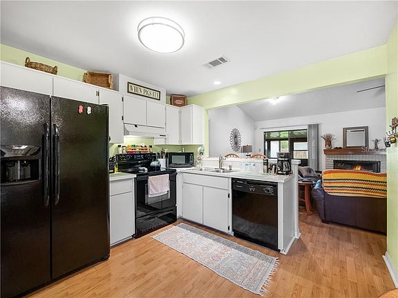 5th image of 5931 Norvale Ct