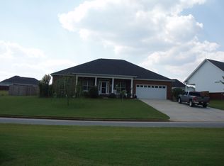 269 Spring Chase Cir, Kathleen, GA 31047