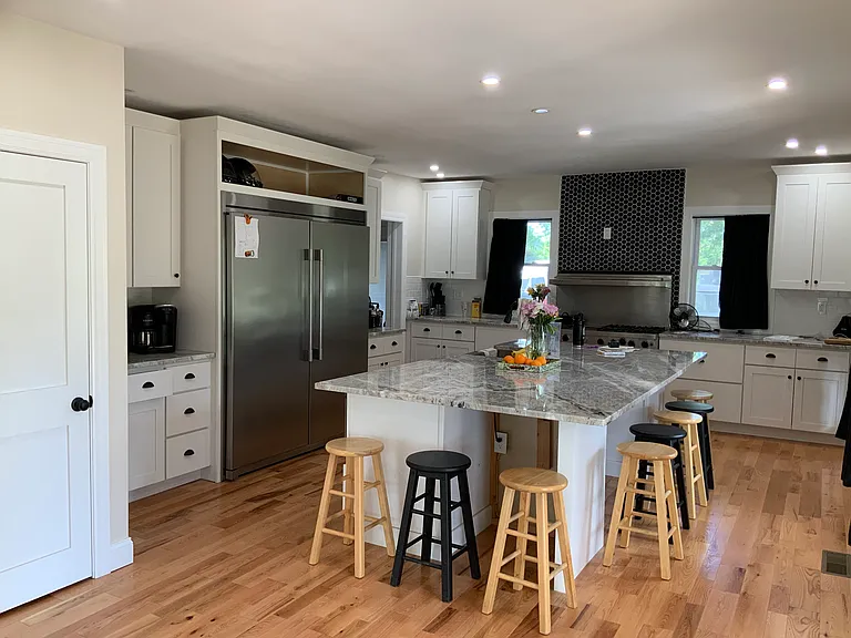 196 Castle Rd #1 — Photo 5