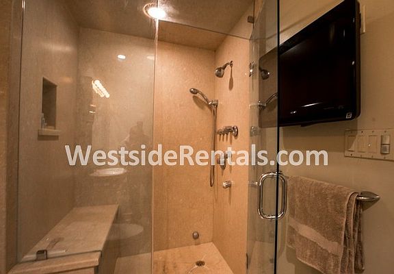 4th image of 8787 Shoreham Dr APT B3