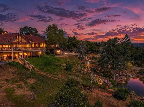 13700 Clements Rd, Groveland, CA 95321