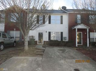 5731 Strathmoor Manor Cir, Lithonia, GA 30058