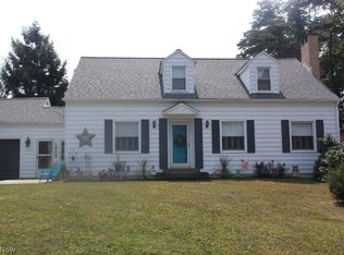 1905 Meadowbrook Way, Coshocton, OH 43812