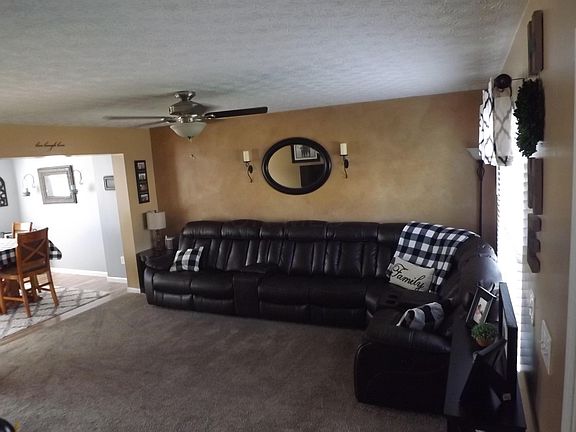 4th image of 4238 Umiak Dr