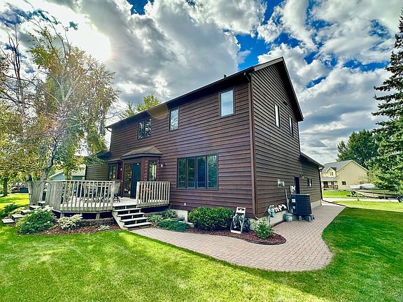 4th image of 312 Oakdale Ct NE